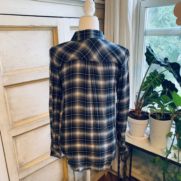 Romeo & Juliet Couture Plaid Shirt NWT - Picture 5 of 5